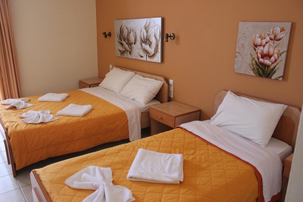 Virgin Mary Apartment Rodhákinon Luaran gambar